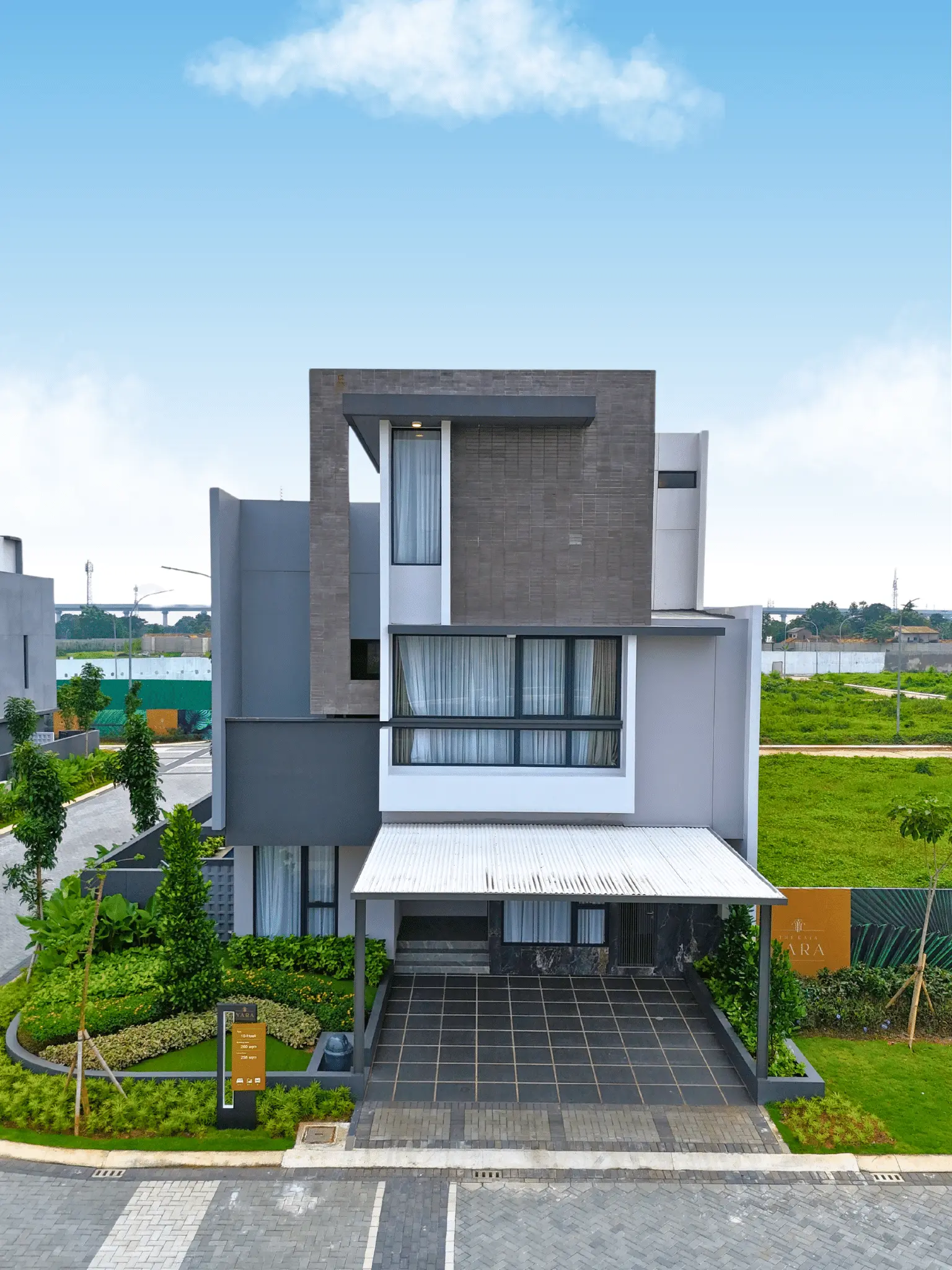 Yara at The Kaia view 3